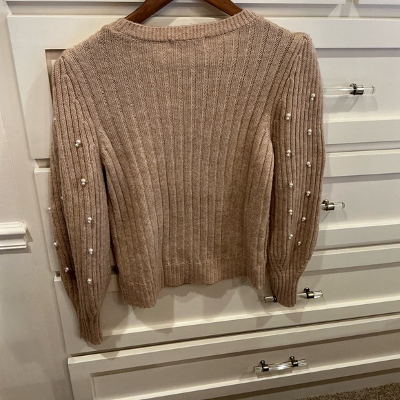 Liz Claiborne Tan Ribbed Knit Sweater with pretty pearl embellished sleeves - Picture 6 of 7